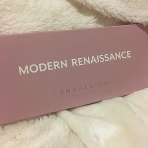 NIB 🏷 Anastasia Beverly Hills Modern Renaissance